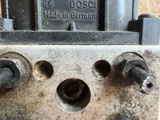 bontott VW PASSAT B5 ABS Kocka