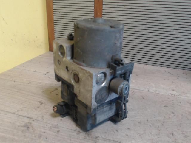 bontott VW PASSAT B5 ABS Kocka