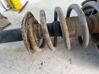 bontott VW PASSAT B5 Bal első Gólyaláb (Lengécsillapító, Rugó)