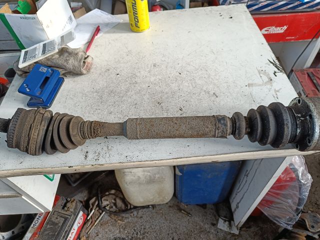 bontott VW PASSAT B5 Bal Féltengely