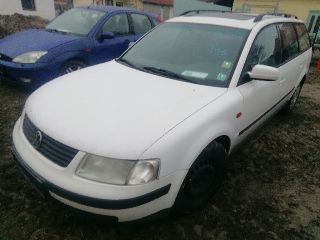 bontott VW PASSAT B5 Bal hátsó Rugó