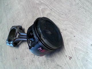 bontott VW PASSAT B5 Dugattyú és Hajtókar