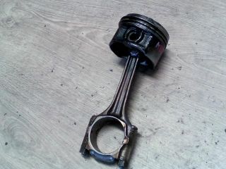 bontott VW PASSAT B5 Dugattyú és Hajtókar