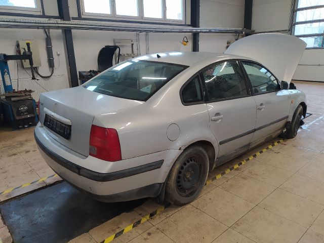 bontott VW PASSAT B5 Fojtószelep (Mechanikus)