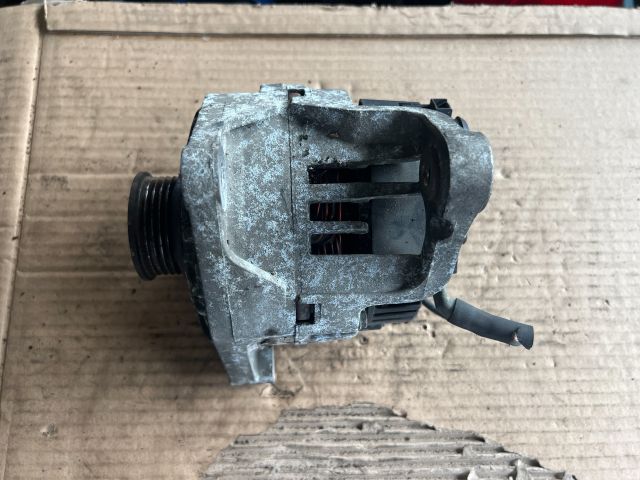 bontott VW PASSAT B5 Generátor