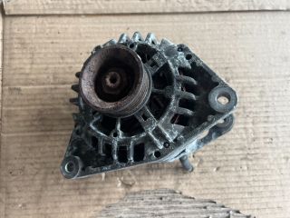 bontott VW PASSAT B5 Generátor
