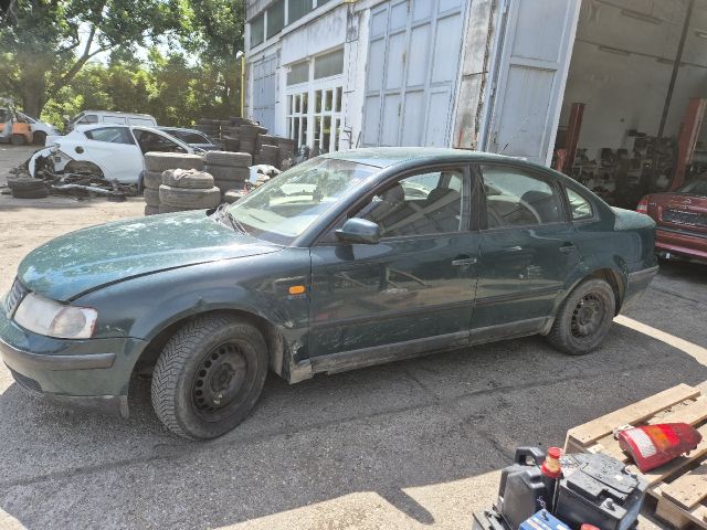 bontott VW PASSAT B5 Generátor