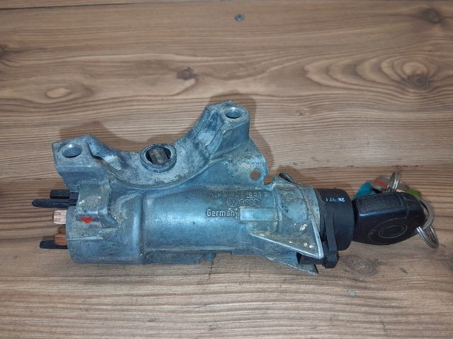 bontott VW PASSAT B5 Gyújtáskapcsoló