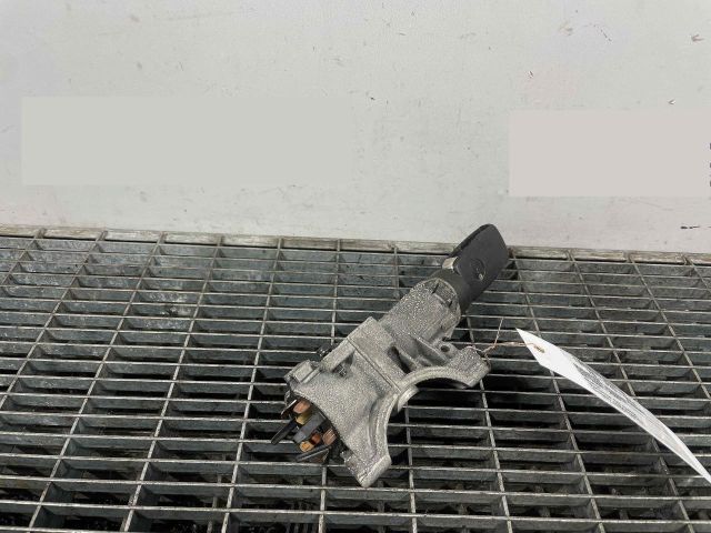 bontott VW PASSAT B5 Gyújtáskapcsoló