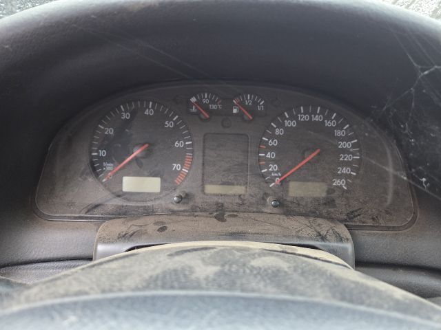 bontott VW PASSAT B5 Gyújtáskapcsoló