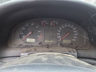 bontott VW PASSAT B5 Gyújtáskapcsoló