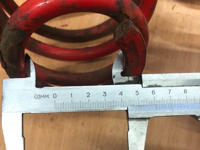 bontott VW PASSAT B5 Hátsó Rugó Pár