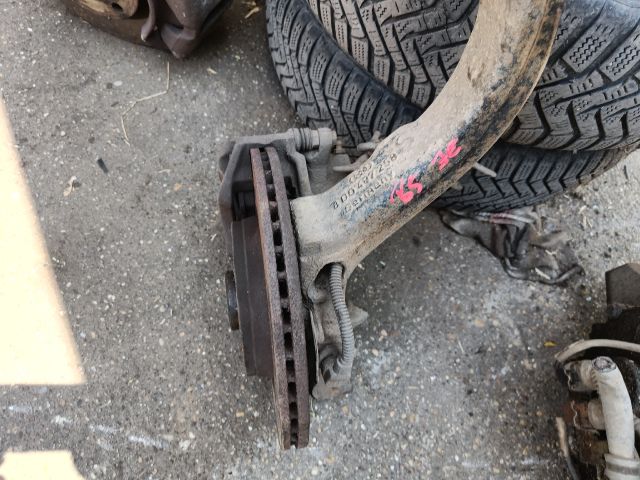 bontott VW PASSAT B5 Jobb első Csonkállvány Kerékaggyal