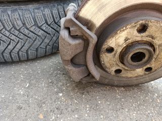 bontott VW PASSAT B5 Jobb első Csonkállvány Kerékaggyal