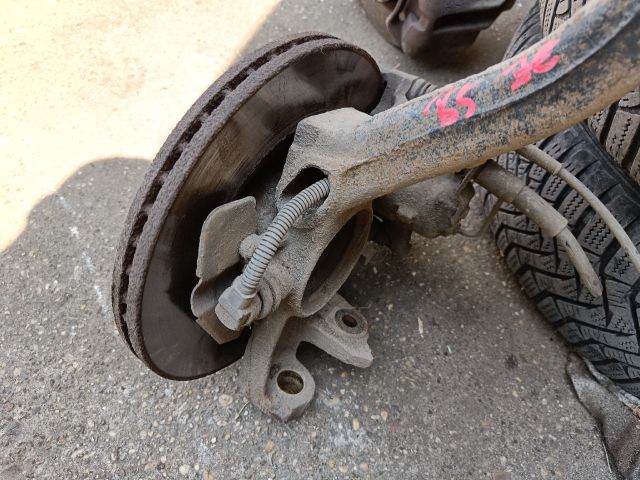 bontott VW PASSAT B5 Jobb első Csonkállvány Kerékaggyal