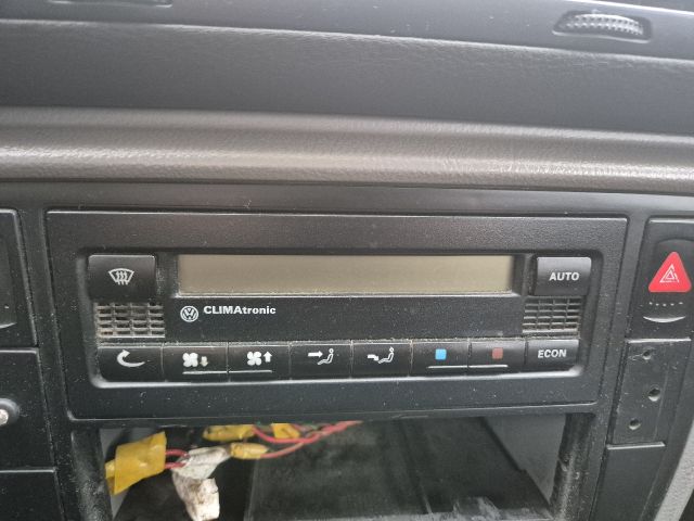 bontott VW PASSAT B5 Jobb Féltengely