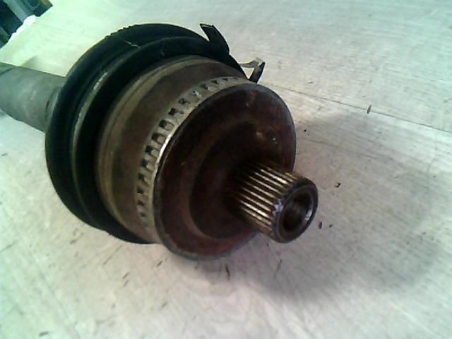 bontott VW PASSAT B5 Jobb Féltengely