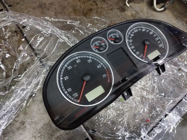 bontott VW PASSAT B5 Kilométeróra