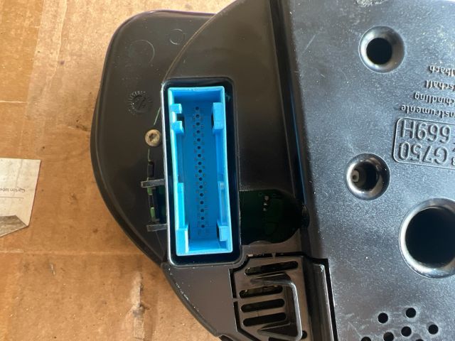 bontott VW PASSAT B5 Kilométeróra