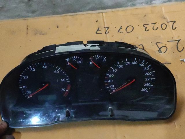 bontott VW PASSAT B5 Kilométeróra