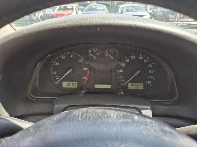 bontott VW PASSAT B5 Kilométeróra