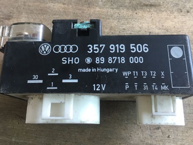 bontott VW PASSAT B5 Klíma Relé