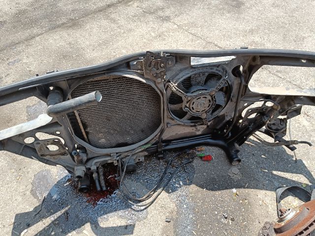 bontott VW PASSAT B5 Komplett Homlokfal (Részeivel)