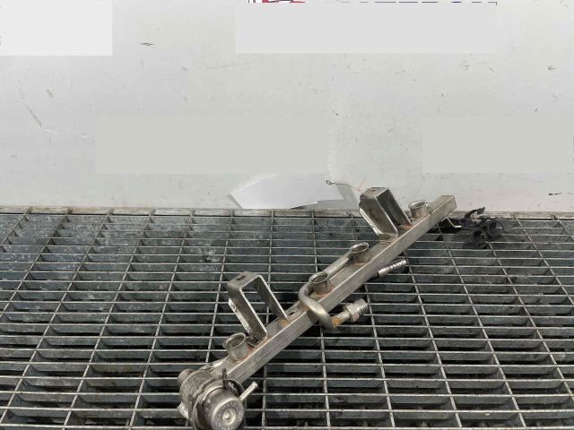 bontott VW PASSAT B5 Közösnyomócső