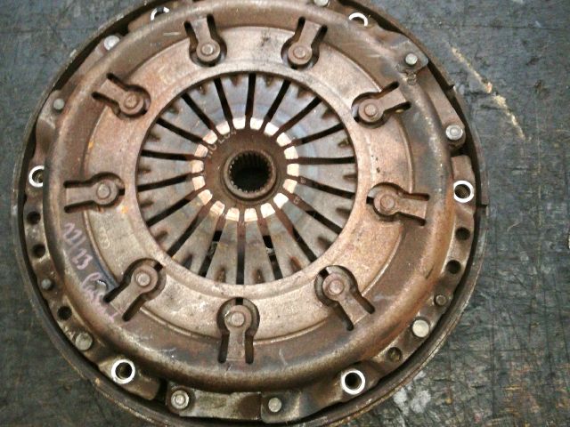 bontott VW PASSAT B5 Kuplung Szett Lendkerékkel