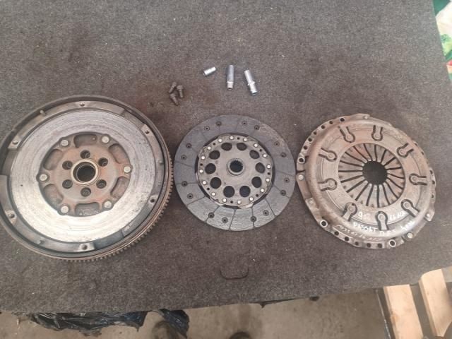 bontott VW PASSAT B5 Kuplung Szett (Szerkezet, Tárcsa)