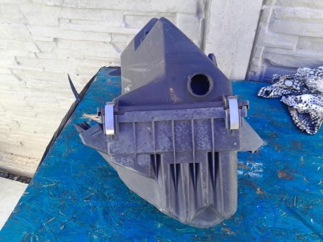 bontott VW PASSAT B5 Légszűrő Ház