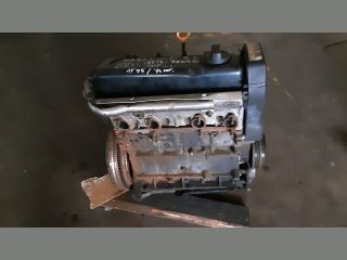 bontott VW PASSAT B5 Motor (Fűzött blokk hengerfejjel)