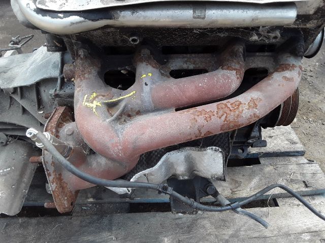 bontott VW PASSAT B5 Motor (Fűzött blokk hengerfejjel)