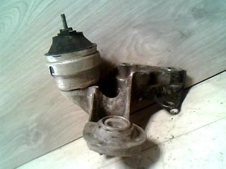 bontott VW PASSAT B5 Motor Tartó Bak Jobb