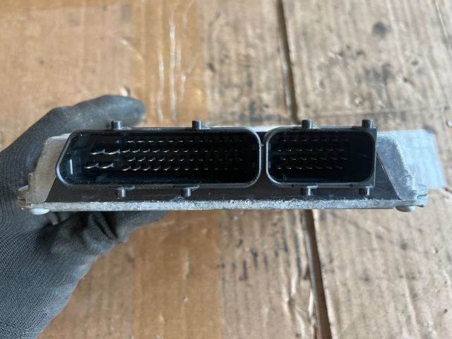 bontott VW PASSAT B5 Motorvezérlő