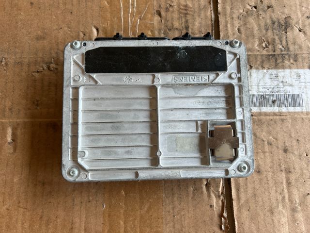 bontott VW PASSAT B5 Motorvezérlő