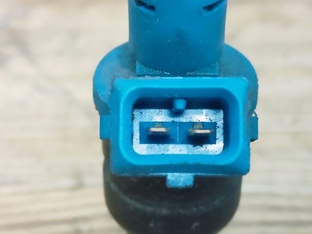 bontott VW PASSAT B5 Porlasztó (1 db)