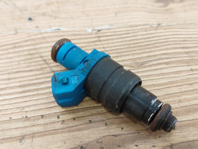 bontott VW PASSAT B5 Porlasztó (1 db)