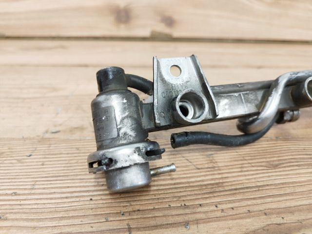 bontott VW PASSAT B5 Porlasztó Sor / Híd