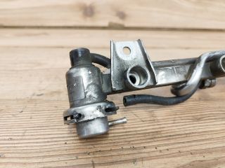 bontott VW PASSAT B5 Porlasztó Sor / Híd