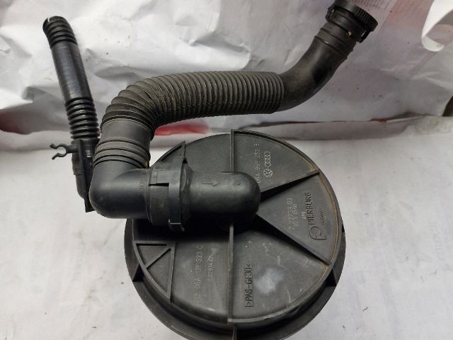 bontott VW PASSAT B5 Szekunder Levegő Szivattyú