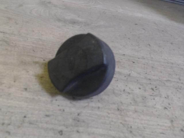 bontott VW PASSAT B5 Tanksapka