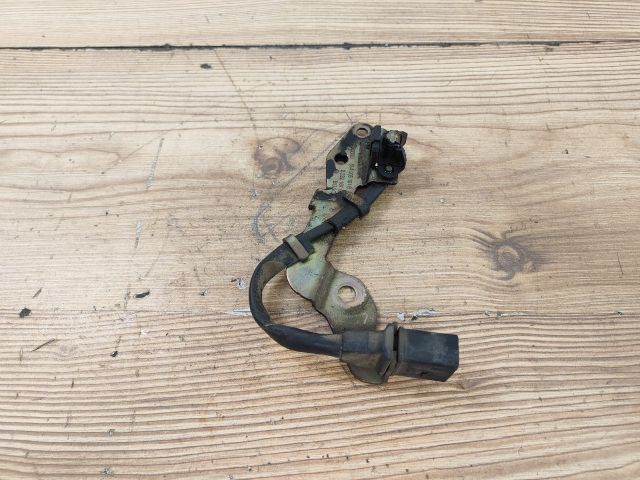 bontott VW PASSAT B5 Vezérműtengely Fordulatszám Jeladó