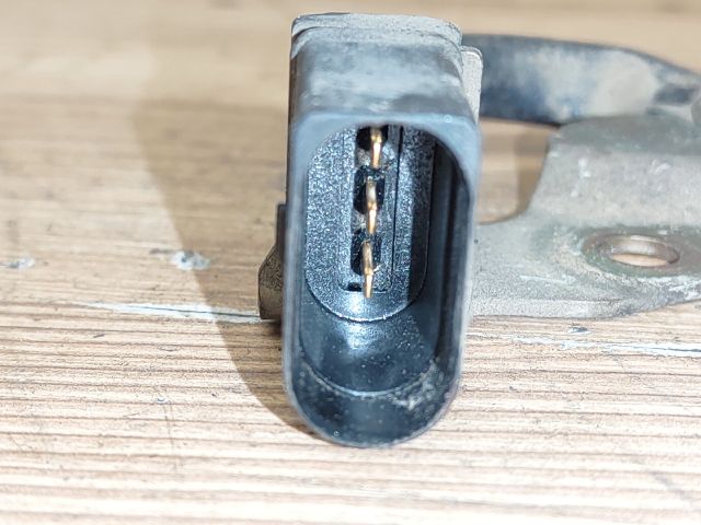 bontott VW PASSAT B5 Vezérműtengely Fordulatszám Jeladó