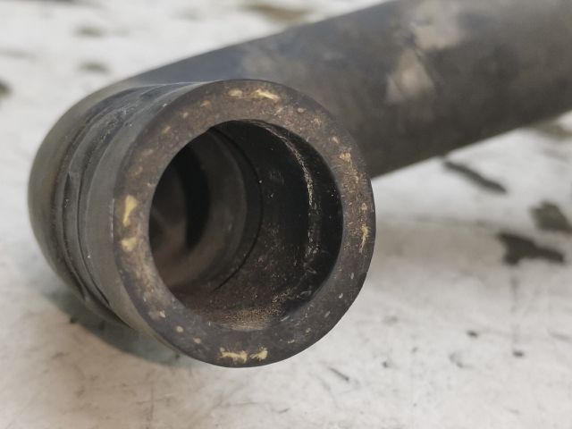 bontott VW PASSAT B5 Vízcső