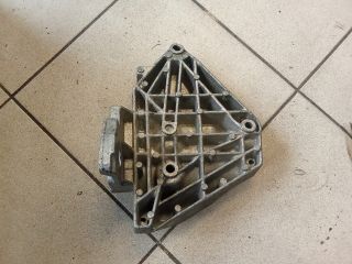 bontott VW PASSAT B5 Generátor Tartó Bak