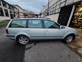 bontott VW PASSAT B5 Jobb hátsó Rugó