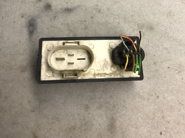 bontott VW PASSAT B5 Klíma Relé