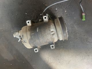 bontott VW PASSAT B5 Klímakompresszor