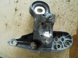 bontott VW PASSAT B5 Motor Tartó Bak (Fém)